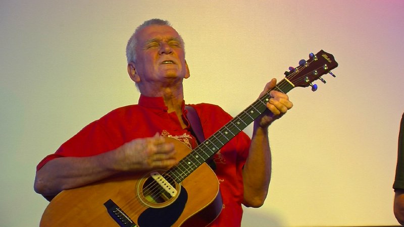 PIC_0002.jpg -                    