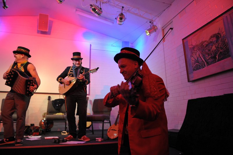 Wheeze_and_Suck_Band_Humph_Hall_131.jpg