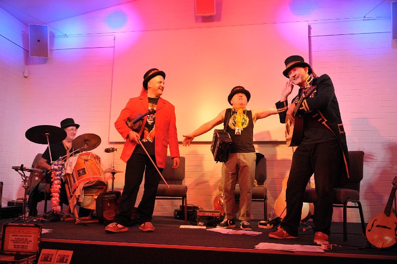 Wheeze_and_Suck_Band_Humph_Hall_170.jpg