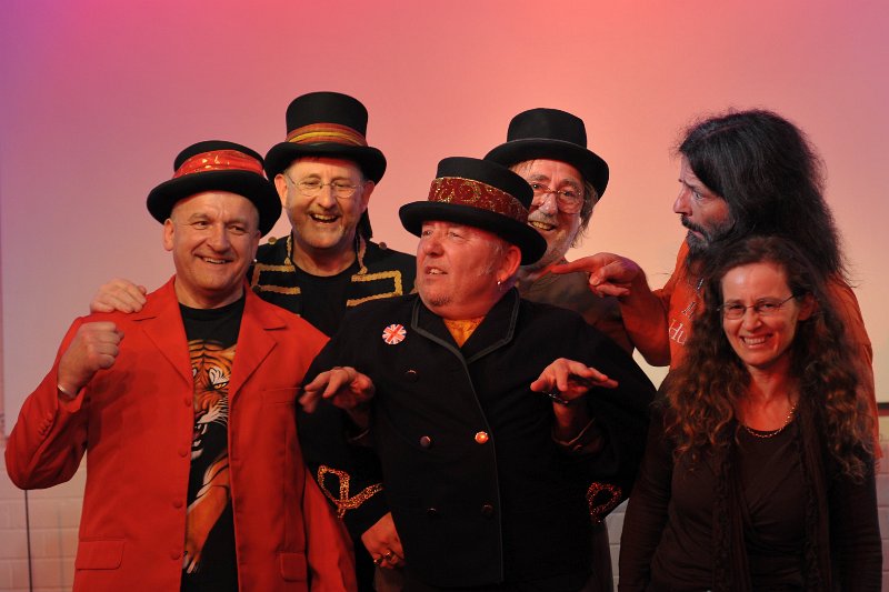 Wheeze_and_Suck_Band_Humph_Hall_215.jpg