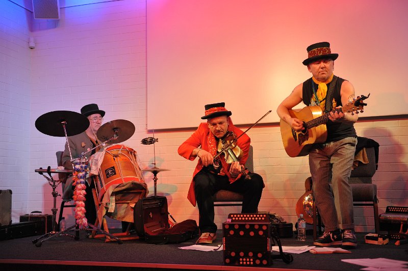 Wheeze_and_Suck_Band_Humph_Hall_28.jpg