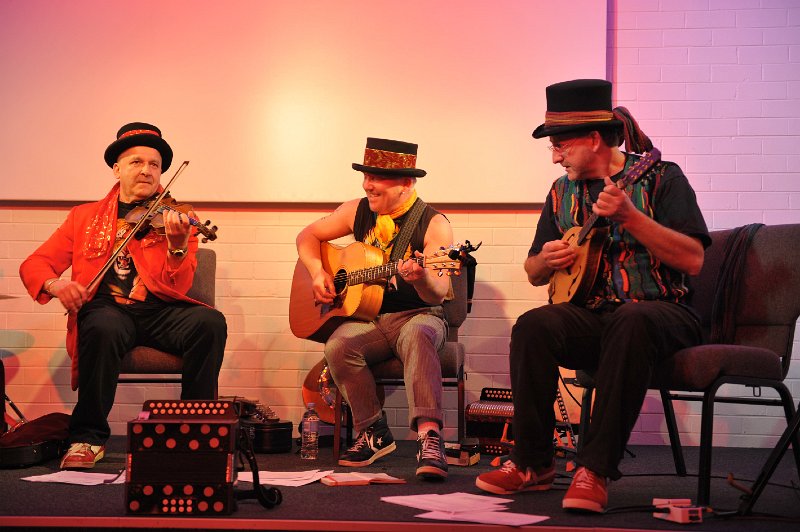 Wheeze_and_Suck_Band_Humph_Hall_34.jpg