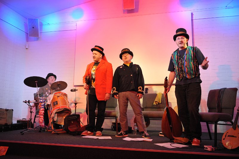 Wheeze_and_Suck_Band_Humph_Hall_6.jpg
