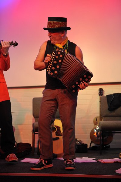Wheeze_and_Suck_Band_Humph_Hall_71.jpg