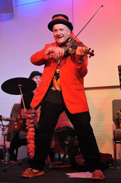 Wheeze_and_Suck_Band_Humph_Hall_80.jpg