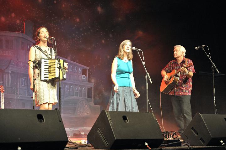 The_Fagans_8.jpg - The Fagans' CD Launch