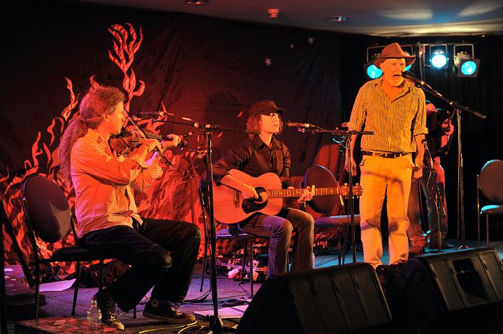 Damian_Howard_&_The_Ploughboys_2.jpg - Damian Howard & The Ploughboys