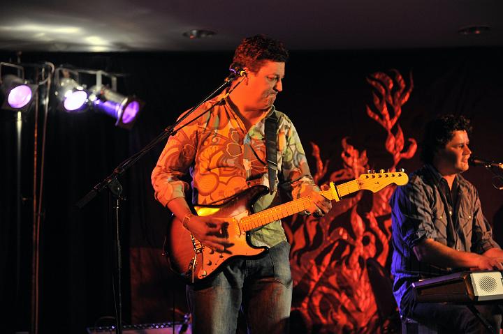 Damian_Howard_&_The_Ploughboys_6.jpg - Damian Howard & The Ploughboys